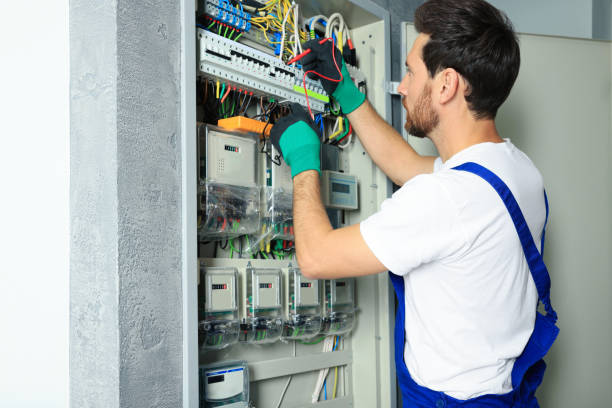 Best Emergency Electrical Repair  in Van, TX